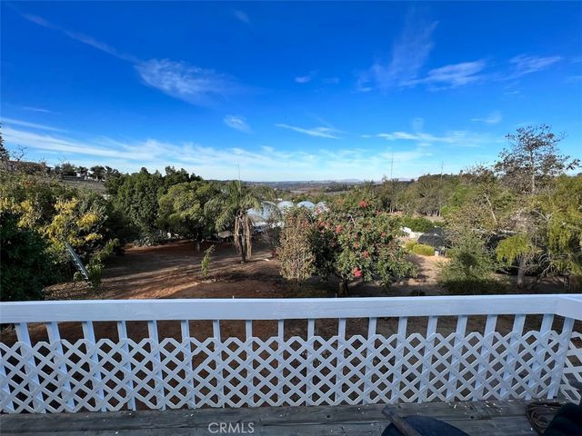 10079 W Lilac Road, Escondido, CA 92026
