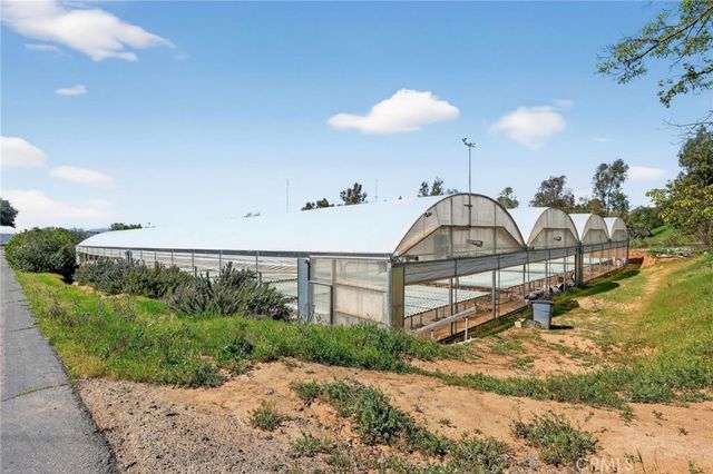 10079 W Lilac Road, Escondido, CA 92026