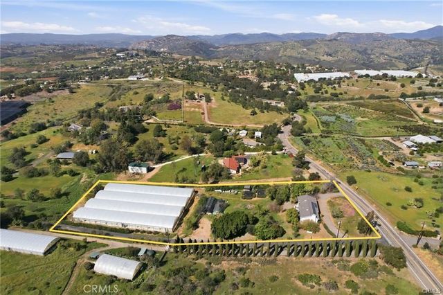 10079 W Lilac Road, Escondido, CA 92026