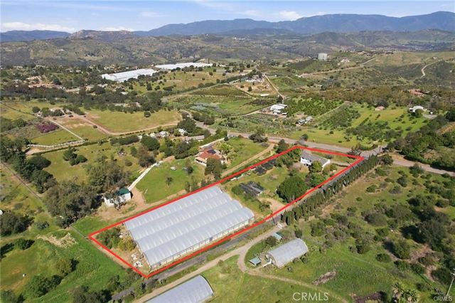 10079 W Lilac Road, Escondido, CA 92026