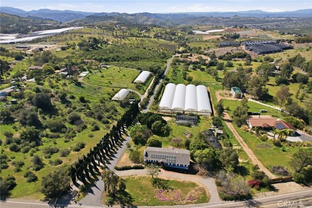 10079 W Lilac Road, Escondido, CA 92026