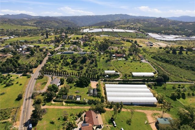 10079 W Lilac Road, Escondido, CA 92026