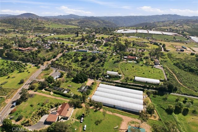 10079 W Lilac Road, Escondido, CA 92026