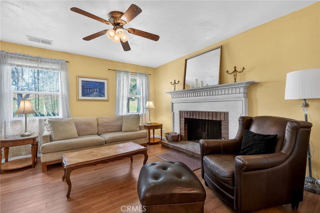 10079 W Lilac Road, Escondido, CA 92026