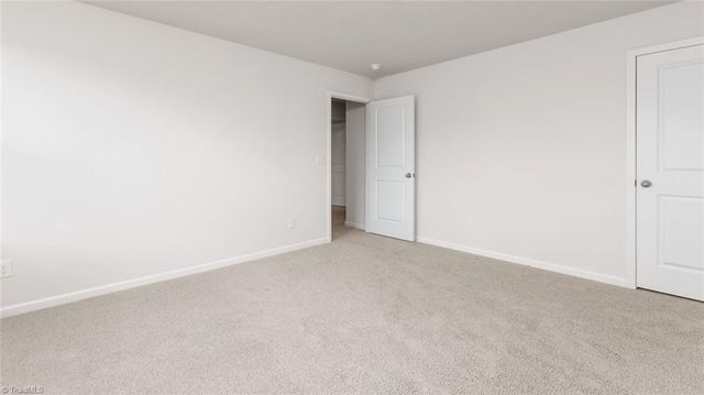 3006 Middle Creek Lane, Greensboro, NC 27405