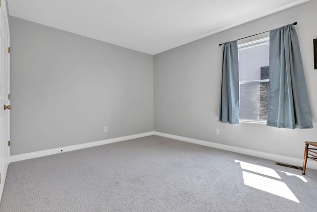 6039 Grand Strand Avenue, Westerville, OH 43081