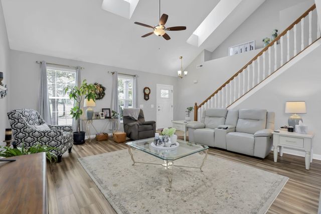6039 Grand Strand Avenue, Westerville, OH 43081