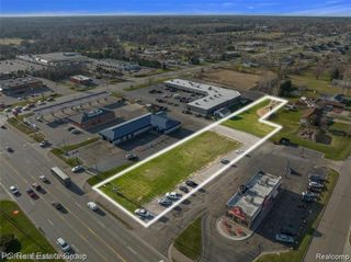 4474 Corunna Road, Flint, MI 48532