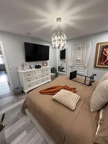 4485 SW 7th St, Miami, FL 33134