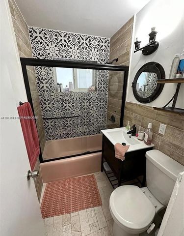 4485 SW 7th St, Miami, FL 33134