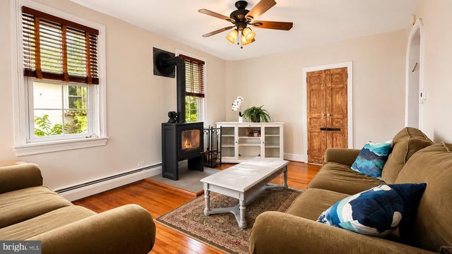 1307 ROUTE 113, Perkasie, PA 18944