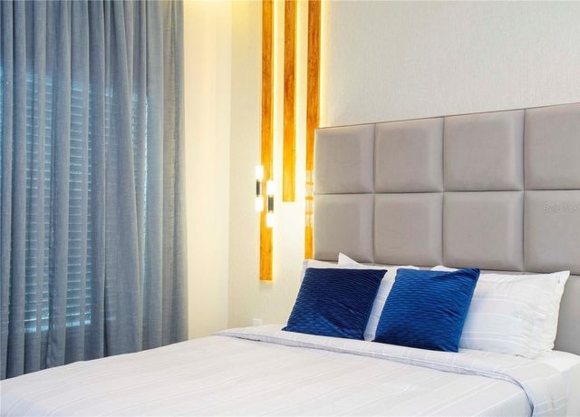 4289 PARAGRAPH DRIVE, Kissimmee, FL 34746