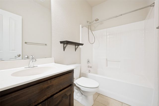 3225 Buckthorn Lane, Denton, TX 76226