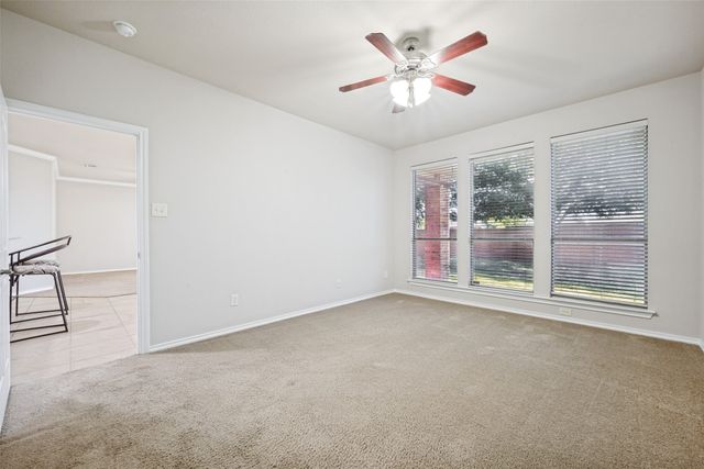 3225 Buckthorn Lane, Denton, TX 76226
