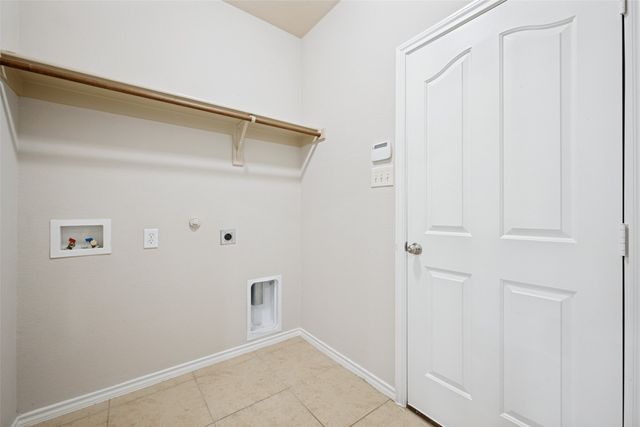 3225 Buckthorn Lane, Denton, TX 76226