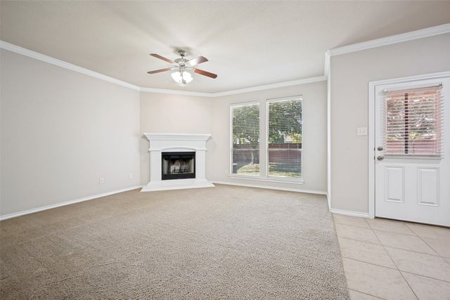 3225 Buckthorn Lane, Denton, TX 76226