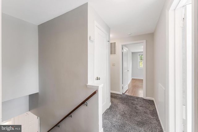 1005 N LEBANON ST N, Arlington, VA 22205