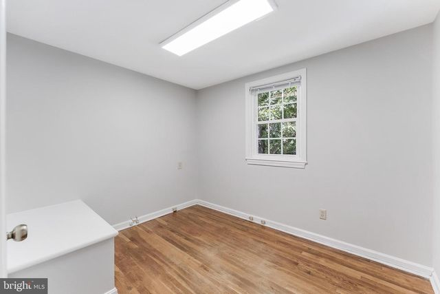 1005 N LEBANON ST N, Arlington, VA 22205