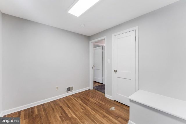 1005 N LEBANON ST N, Arlington, VA 22205