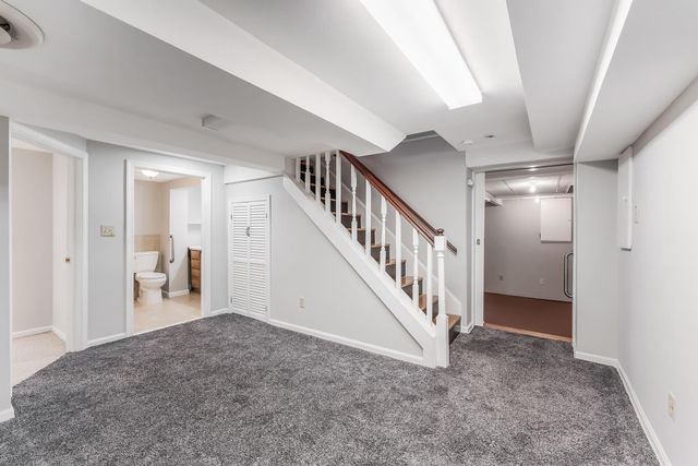 1005 N LEBANON ST N, Arlington, VA 22205