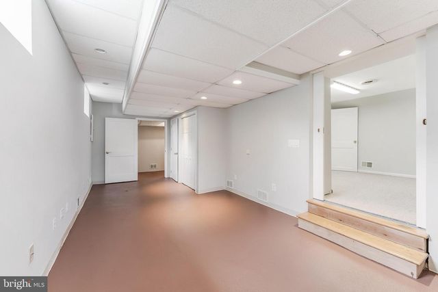 1005 N LEBANON ST N, Arlington, VA 22205