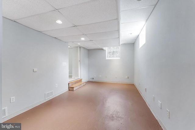 1005 N LEBANON ST N, Arlington, VA 22205