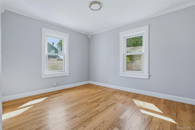 29 Harwich Street, Kingston, NY 12401