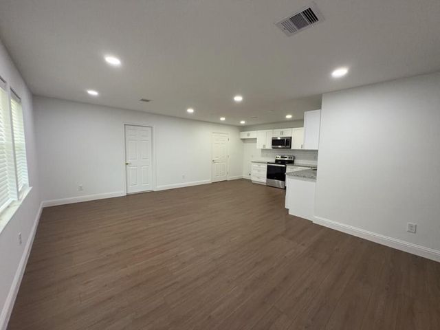 3635 Wyoming Street, Houston, TX 77021