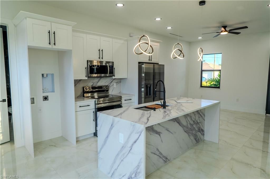 4012 11TH ST W, LEHIGH ACRES, FL 33971 — photo 3