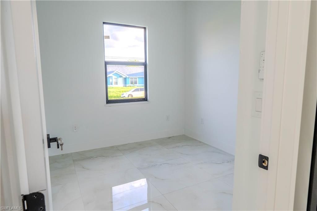 4012 11TH ST W, LEHIGH ACRES, FL 33971 — photo 4