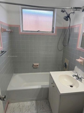41 E 20th Street, Hialeah, FL 33010