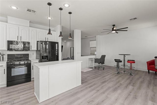 11084 Tuscolana Street, Las Vegas, NV 89141