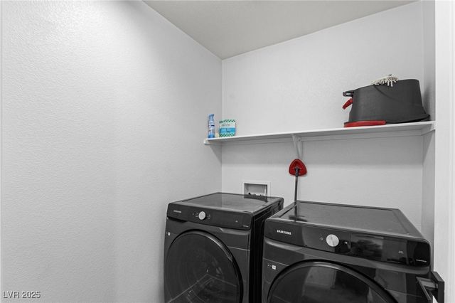 11084 Tuscolana Street, Las Vegas, NV 89141