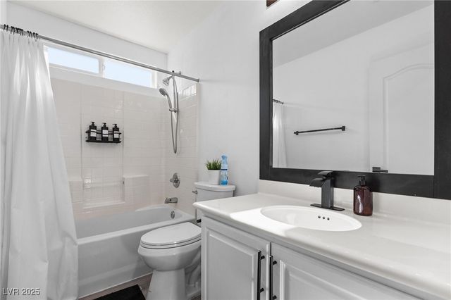 11084 Tuscolana Street, Las Vegas, NV 89141