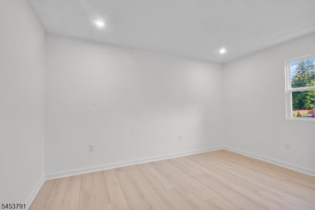 11 Mark Ter, West Milford Twp., NJ 07435