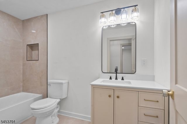 11 Mark Ter, West Milford Twp., NJ 07435