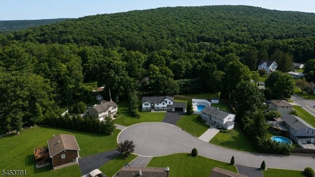 11 Mark Ter, West Milford Twp., NJ 07435