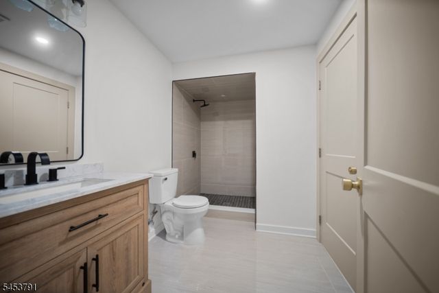 11 Mark Ter, West Milford Twp., NJ 07435