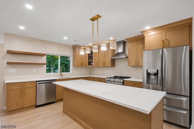 11 Mark Ter, West Milford Twp., NJ 07435