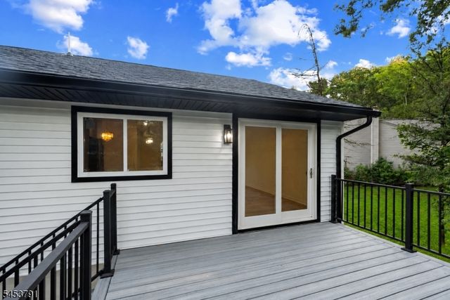 11 Mark Ter, West Milford Twp., NJ 07435