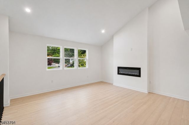 11 Mark Ter, West Milford Twp., NJ 07435