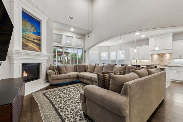 1119 Rolling Thunder Road, Frisco, TX 75036