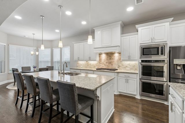 1119 Rolling Thunder Road, Frisco, TX 75036