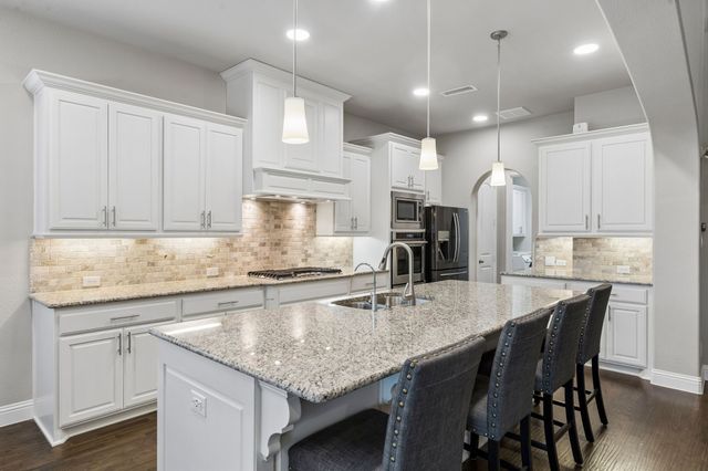 1119 Rolling Thunder Road, Frisco, TX 75036