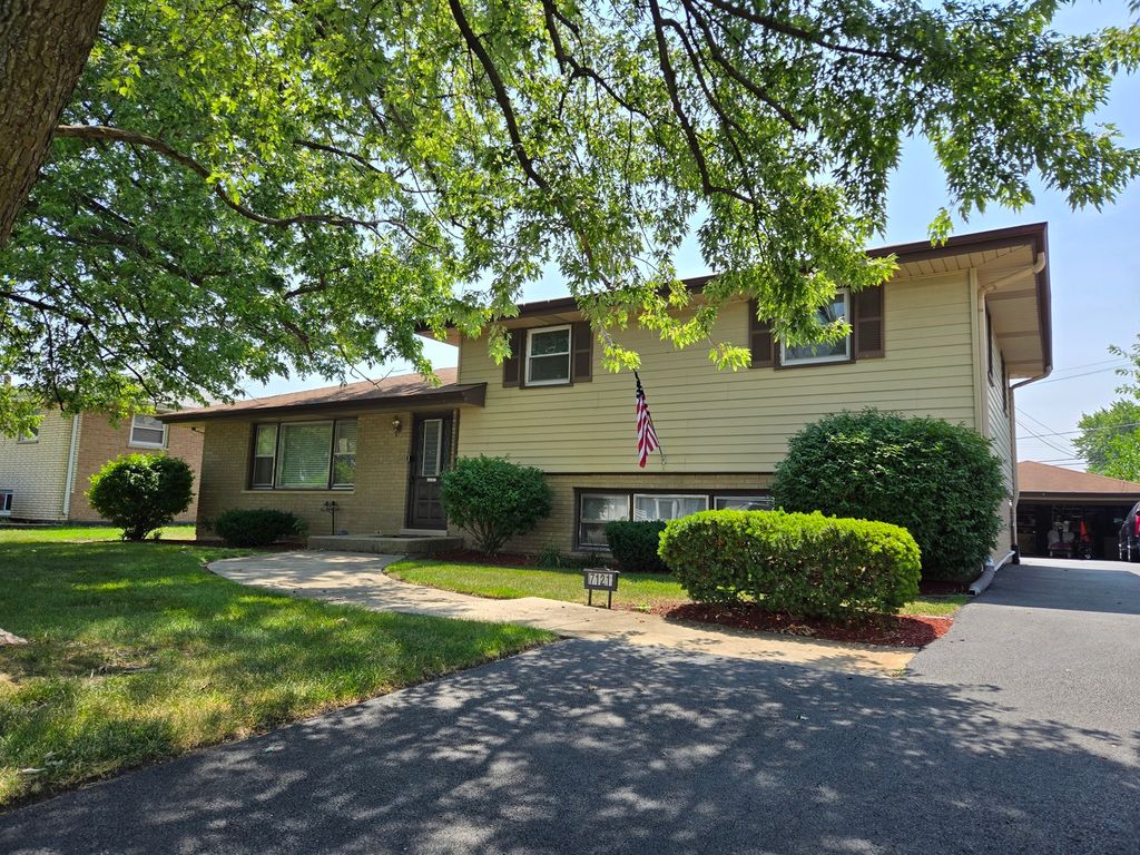 7121 W 82nd Street, Burbank, IL 60458