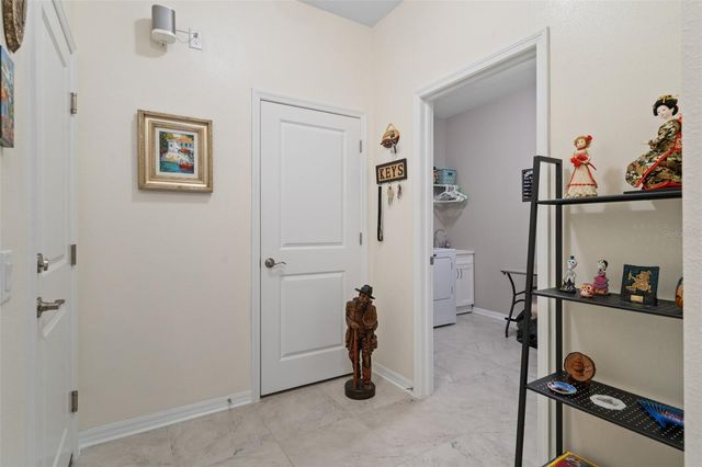 8961 GARDEN PARTY DRIVE, Land O Lakes, FL 34637