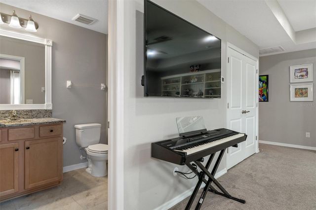 8961 GARDEN PARTY DRIVE, Land O Lakes, FL 34637