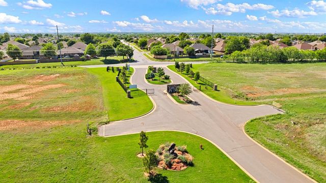 2500 Heathery Park, Oklahoma City, OK 73128