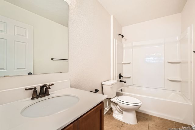 8926 Silver City, San Antonio, TX 78254