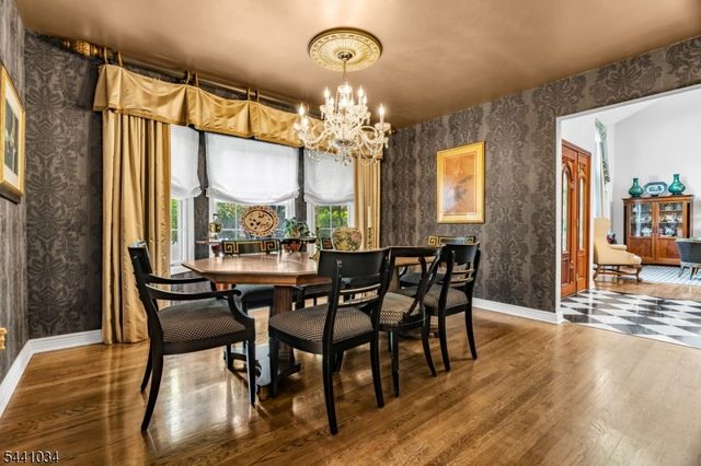 115 Sturbridge Cir, Wayne Twp., NJ 07470